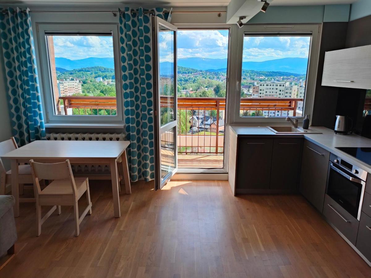 Floor * Jelenia Gora