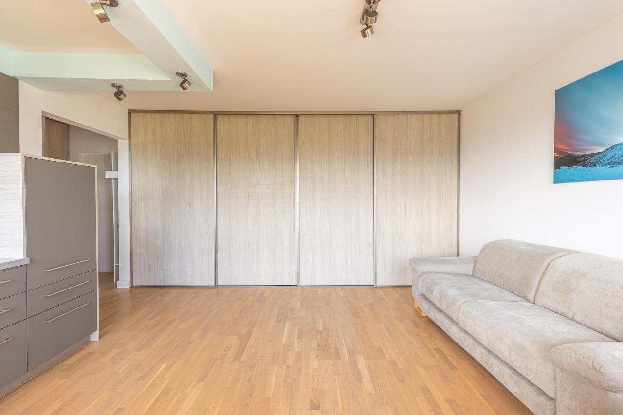 Floor Jelenia Gora